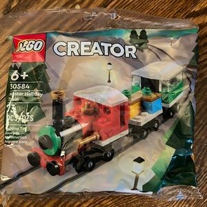 Lego Winter Holiday Train Building Toy *NWT*